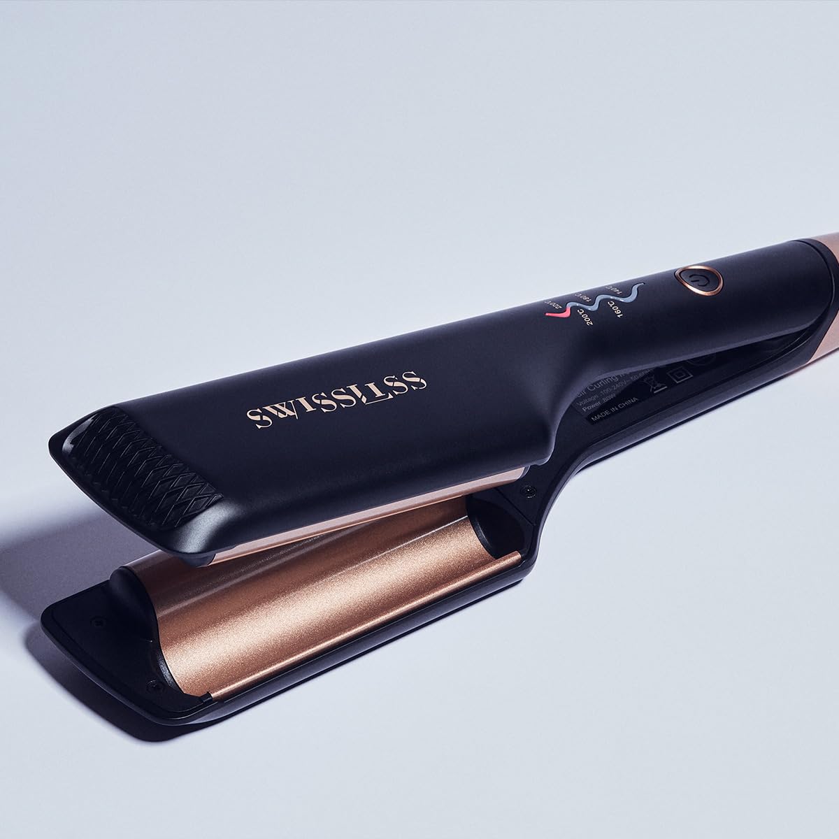 SWISSLISS - Piastra per Capelli Ondulata - The Wavy Edition - 5 livelli di temperatura da 140 a 220°C - Piastre 100% ceramica - 80W