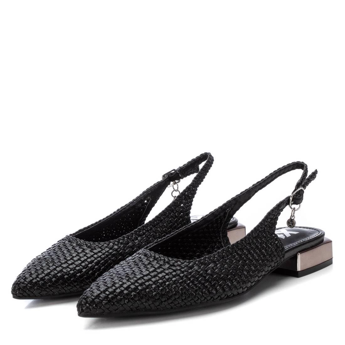 XTI - Zapato Mujer - Calzado Cómodo y Versátil - Moda Casual