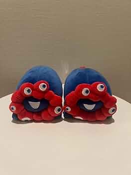 Amazon.co.jp: ミャクミャク もっちりぬいぐるみ 横寝 寝そべり