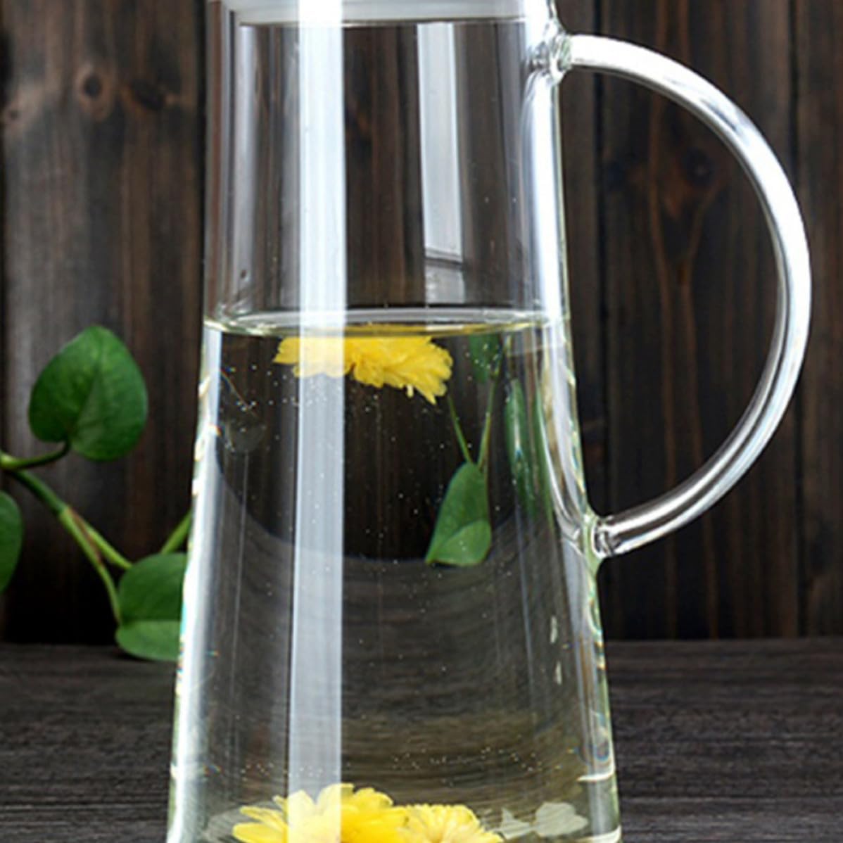 Glass Pitcher with Lid and Handle for Iced Tea Serving