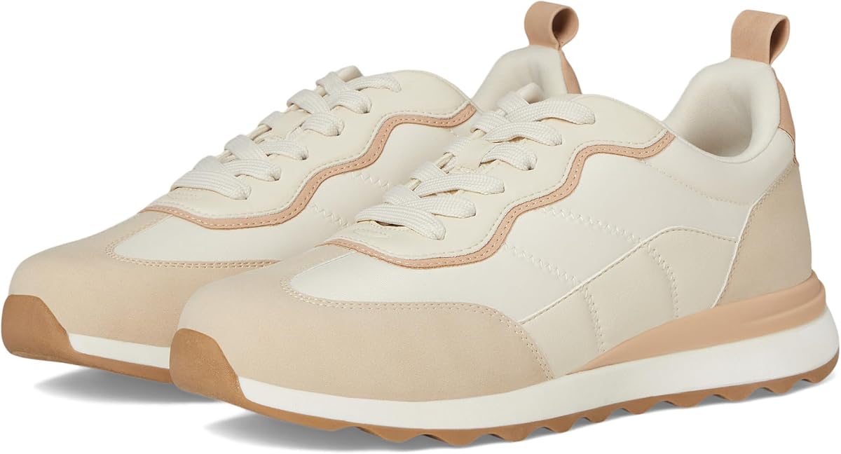 Dolce Vita Womens Zayder