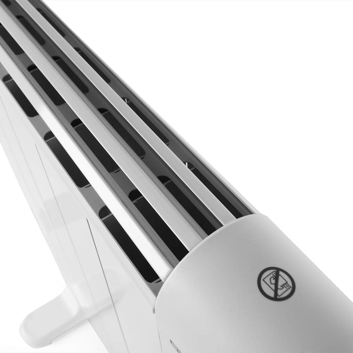 Топ view of the Orbegozo RRE 1810 showing heat vents