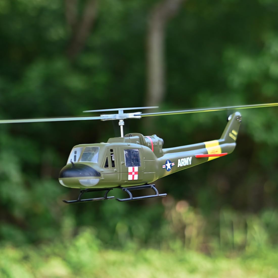 Elicottero RC per adulti, UH1-V4 Huey 470-Class RC elicottero 2.4G 6CH RC Military elicottero con posizionamento GPS, quattro modalità di volo (versione PTF/controllo a destra)