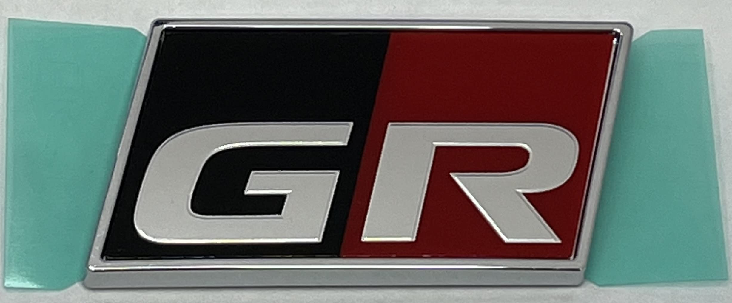 Amazon | TOYOTA (トヨタ) 純正部品 GR サイドパネルエンブレム 75374