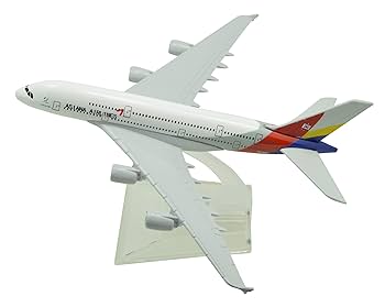 アシアナ航空 A380-800 航空機モデル 1:200 Amazon | ホーガン 1/200 A380-800 アシアナ航空 ランディング