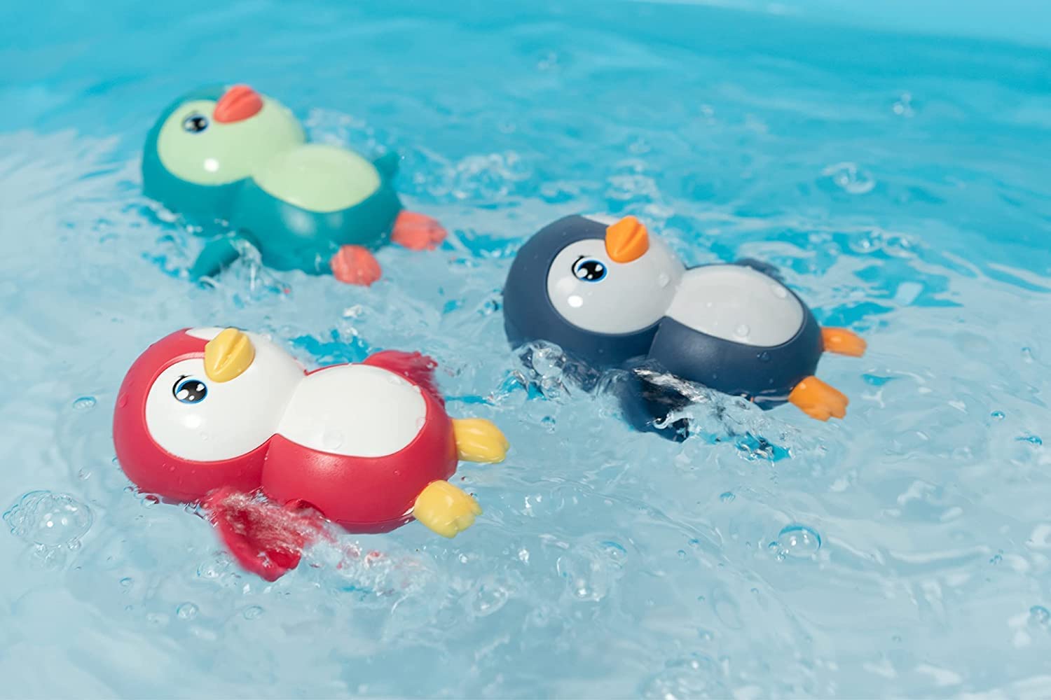 Brzone Wind Up Cute Bathing Penguin Toy for 1-3 Year Olds, Backstroke Swimming, Floating Pool & Bathtub Toy -Age 0-3 Years, Multi-Color (1 Penguin Pack) (B0BXFT162H) Amazon Price History, Amazon Price Tracker