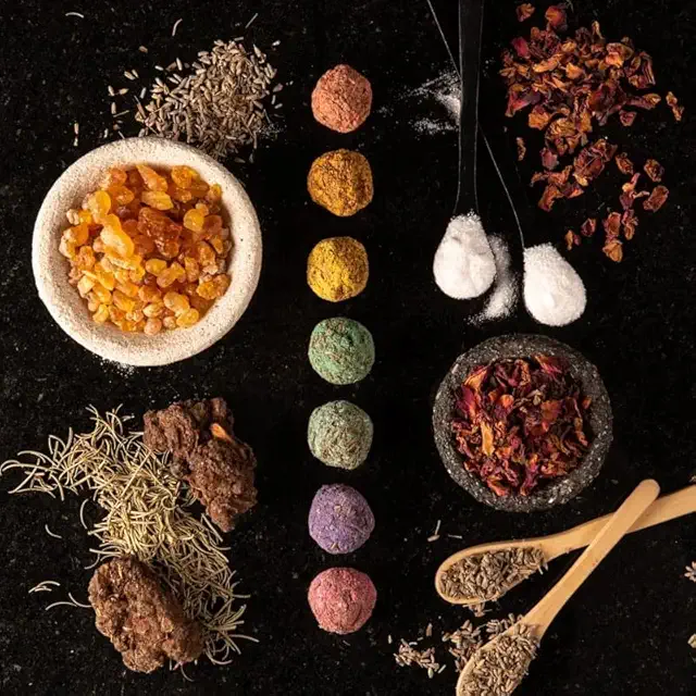 Generico - Set di 7 Bombitas Smudge per Riequilibrio Chakra | Incenso Artigianale