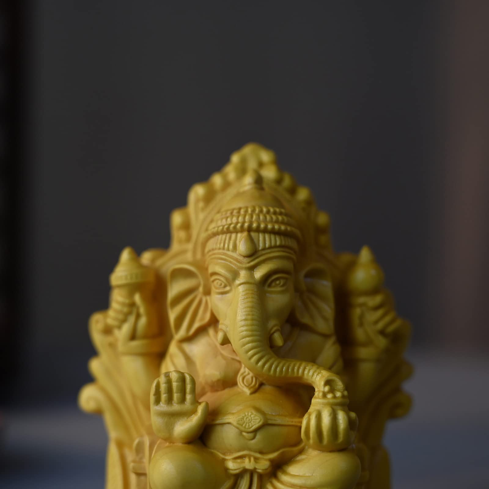 インド　木製 ガネーシャ 楽天市場】【インドの神様 ネズミに乗ったガネーシャの木製置物