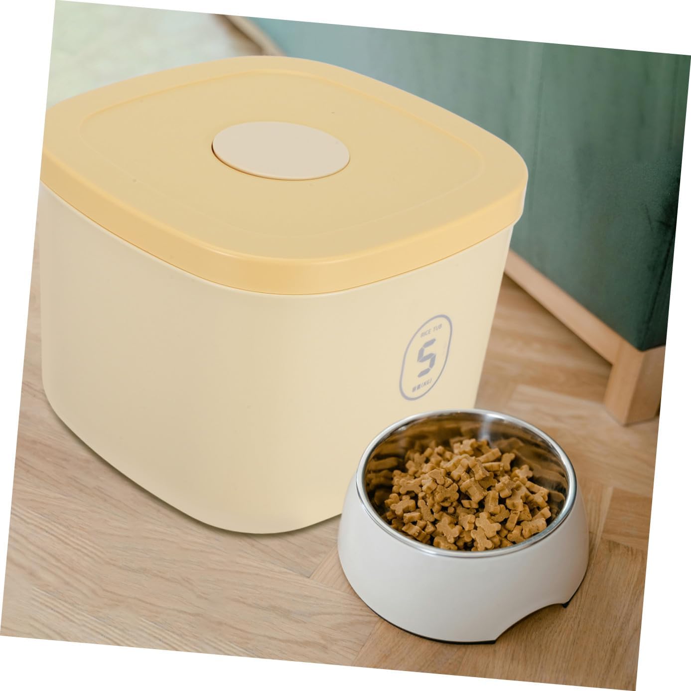 BESPORTBLE Vacuum Sealed Pet Food Storage Container Small Capacity Airtight Cat and Dog Food Bin Moisture Proof Yellow Suitable for Treats