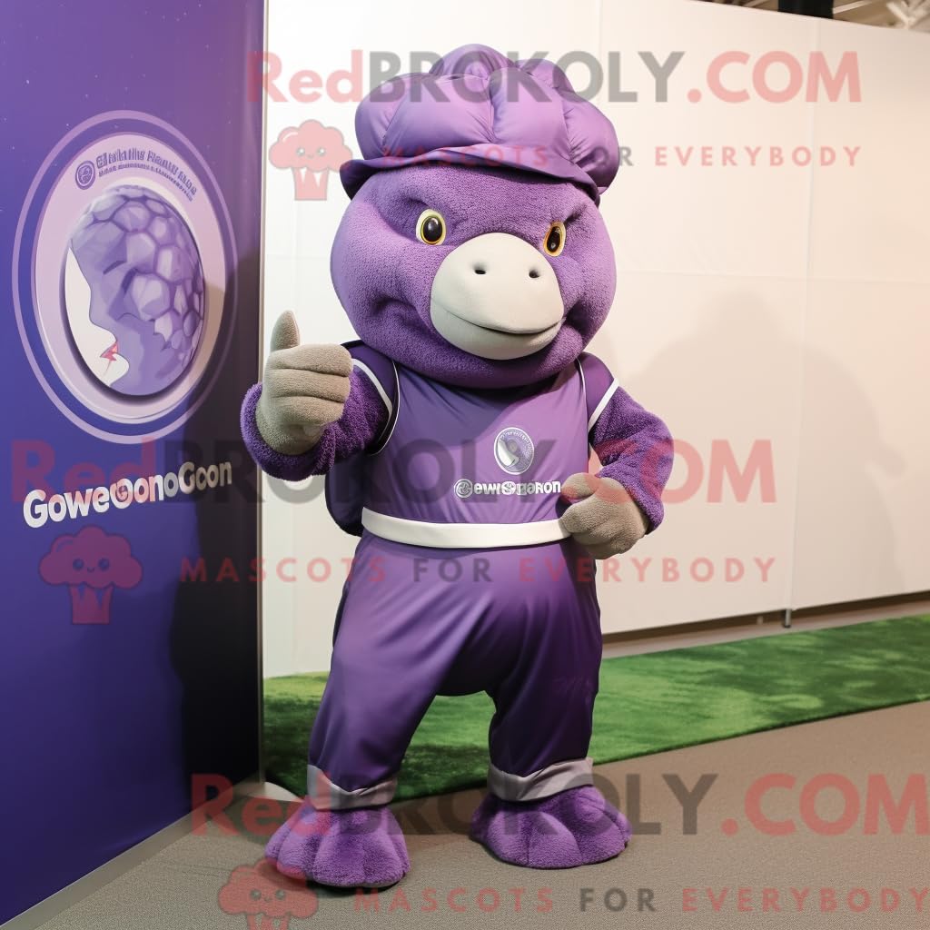 Fioletowy kostium Glyptodon maskotka postać ubrana w spodnie i rękawiczki