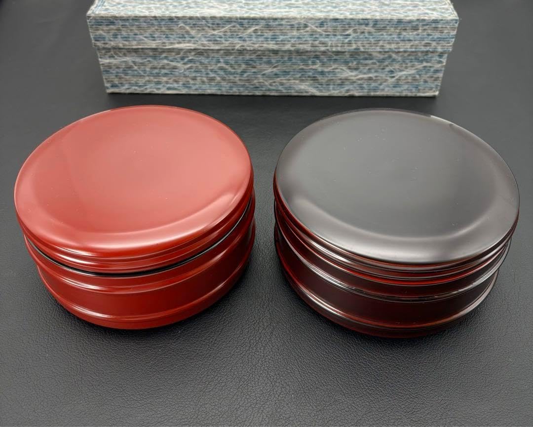 【浄法寺塗】蓋物 外溜内朱・外朱内黒 [お櫃(おひつ)/重箱/菓子器] 浄法寺塗蓋物 外溜内朱・外朱内黒 各1［おひつ/重箱/菓子