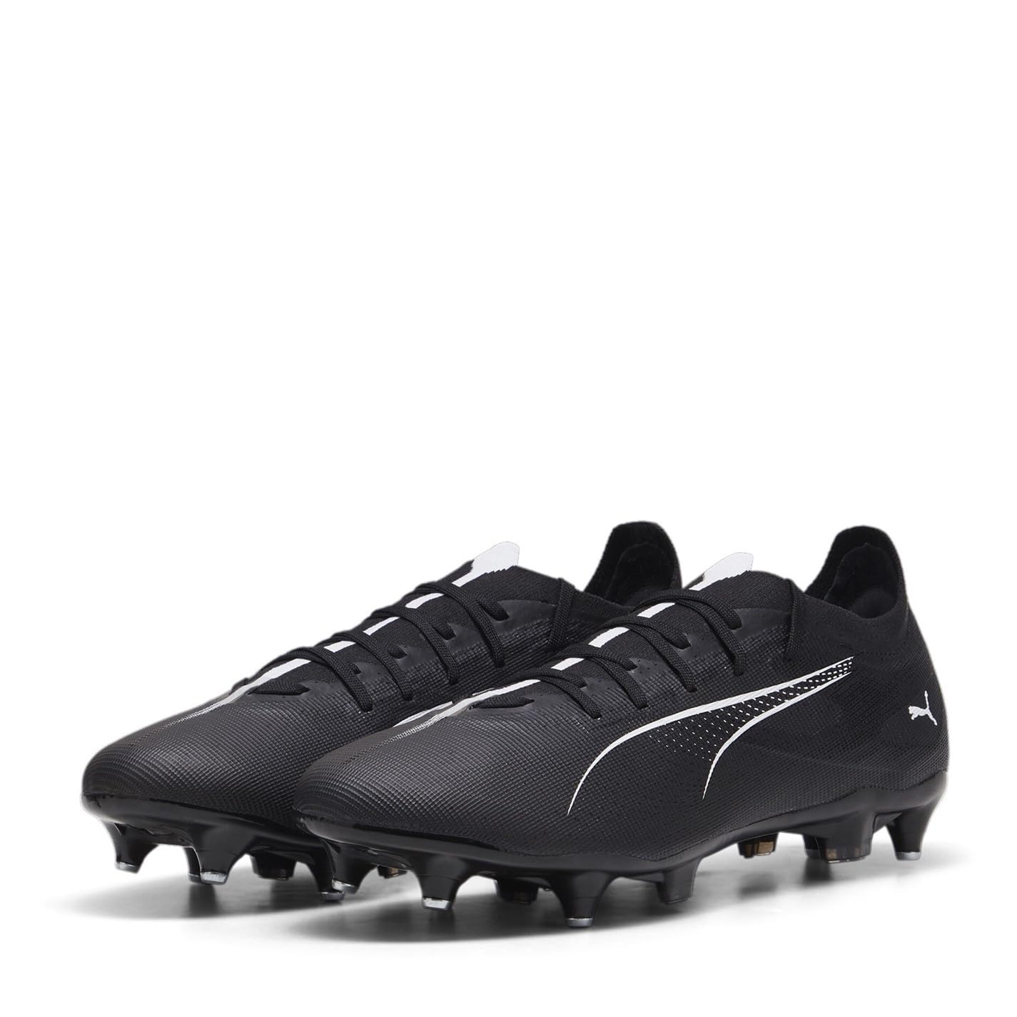 PUMA Men's Ultra 5 Match MxSG Sneaker, Black White, 13 UK