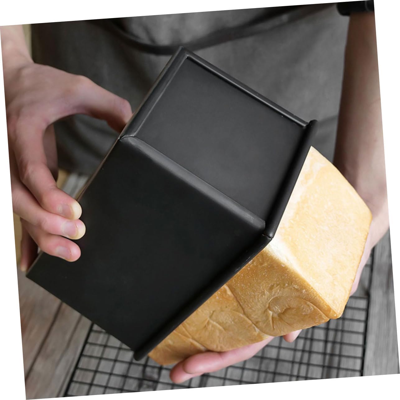 SECFOU Non Stick Loaf Pan with Sliding Cover Versatile Baking Mold for Toast and Bread Construction for Home Bakery and Restaurant Use