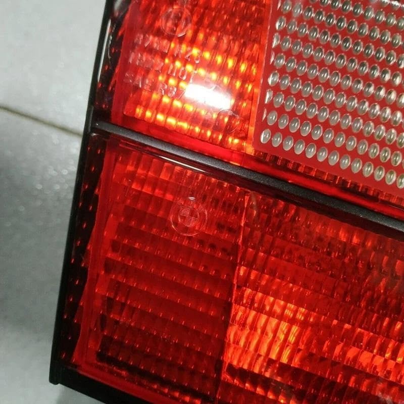 Troisième feu stop BMW E34 résout les problèmes de contrôle technique