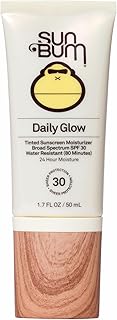 Sun Bum Daily SPF 30 Glow Sunscreen Face Lotion - Moisturizing Facial Sunscreen - Tinted - Dewy Finish - Hawaii 104 Act Compliant (Made without Octinoxate & Oxybenzone) - Travel Size - 1.7 oz