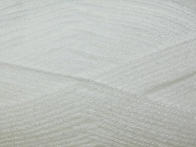 Sirdar (Hayfield) Baby Bonus 4 Ply Knitting Yarn Baby White 856 - per 100g ball