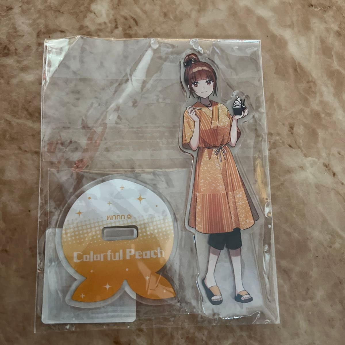 カラフルピーチ　アクリルスタンド　のあ　極楽湯 Amazon.co.jp: カラフルピーチ えと 極楽湯 カラフロピーチ