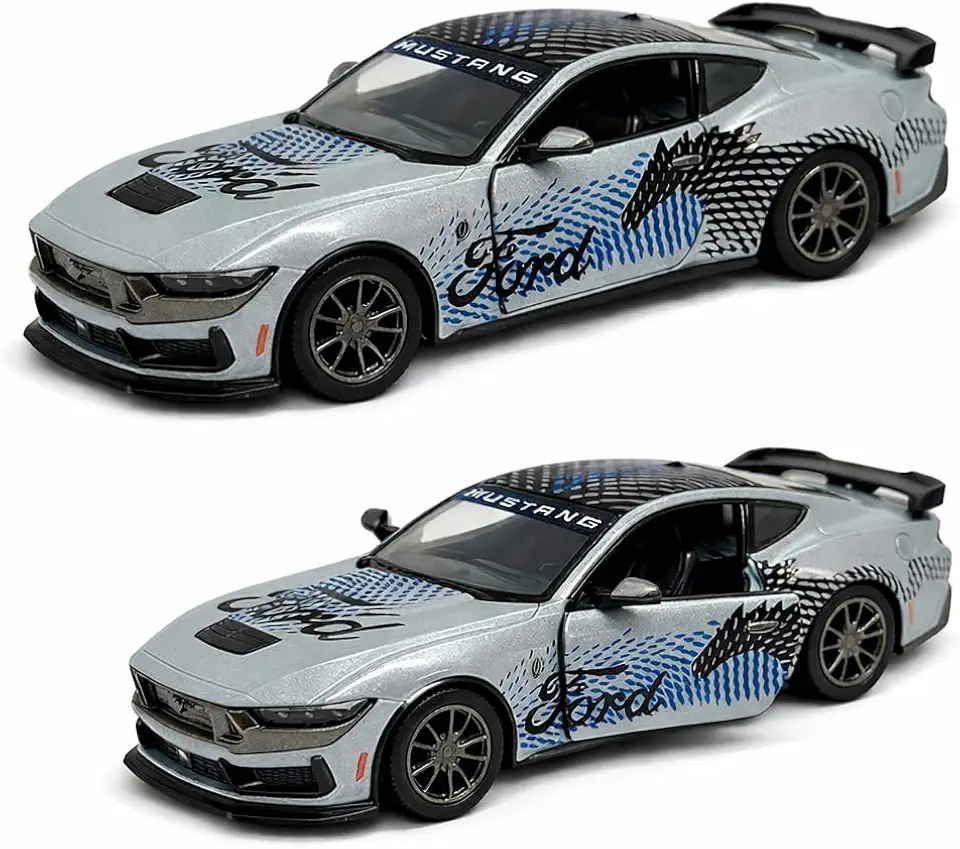 Miniatura de carro Ford Mustang Dark Horse 2024 1/38 12 CM, Carrinho de ferro Miniatura, Abertura de portas, Com Fricção, Carrinhos de coleção Kinsmart (Cinza estampado)