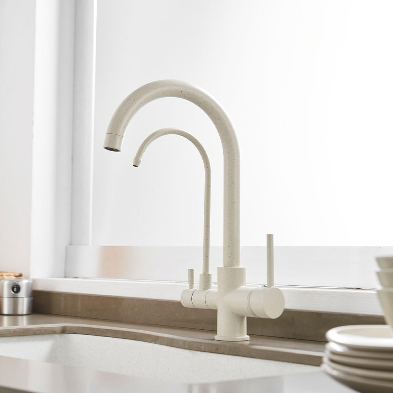 Fanjubei Beige Brass Hot And Cold Water Purification Rotating Sink Faucet For Kitchens