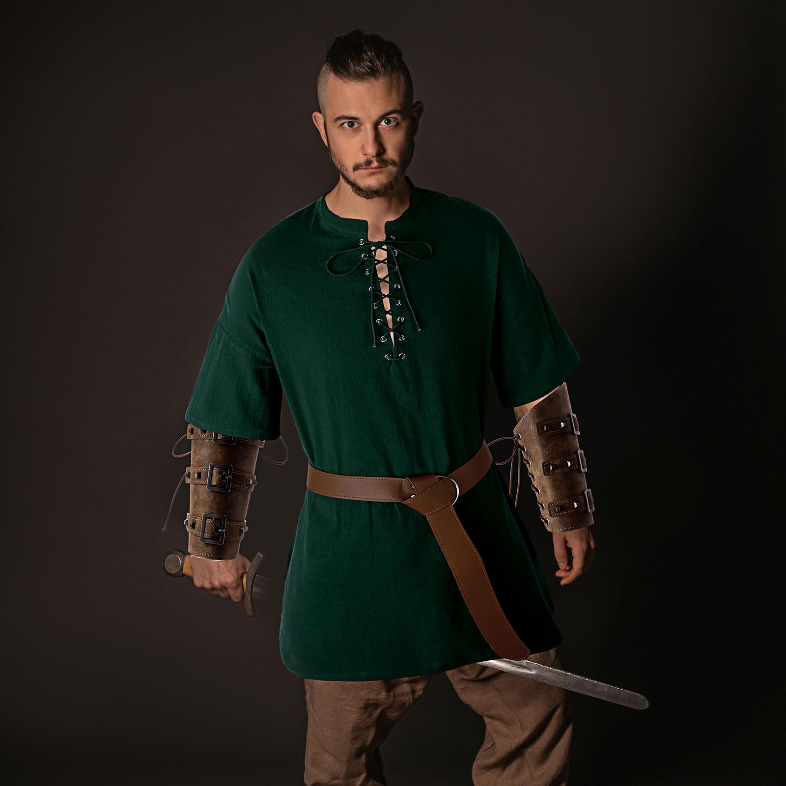 Jeyiour 3 Pcs Renaissance Costume Men Medieval Viking Tunic Knight Costume Faux Leather Arm Guards and Belt Viking Shirts (Dark Green,Small)