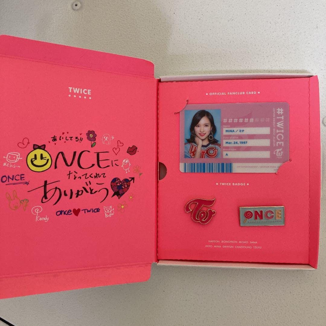 Amazon.co.jp: TWICE ファンクラブ特典 ピンバッジ : おもちゃ