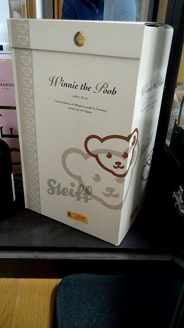 ウィニー ザ プー withハニーポット32Cm シュタイフ シリアルNo.11