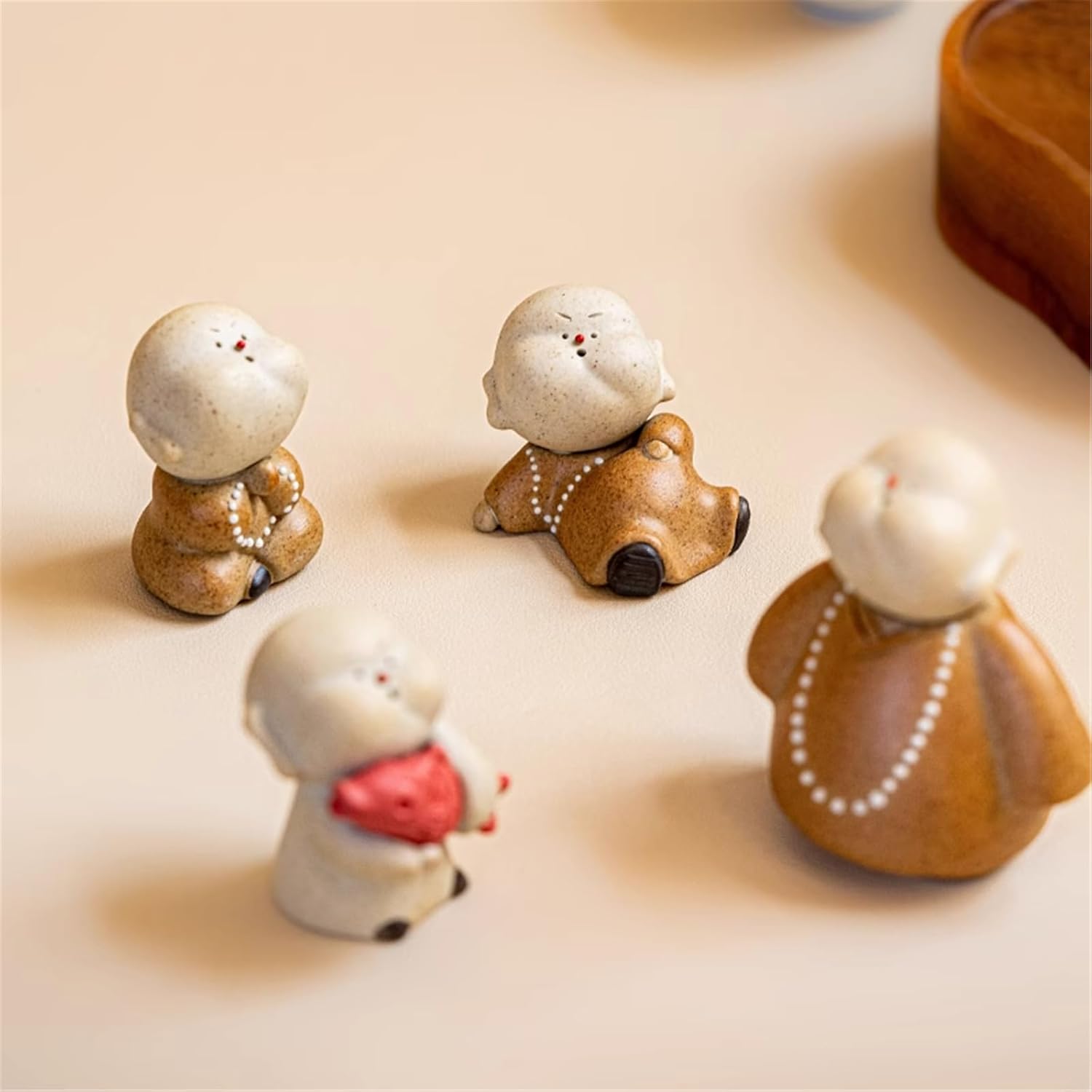 Zen Monk Tea Pet Figurine, Plantable Ceramic Decoration for Tea Tables and Homesfull set