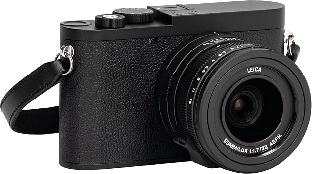 Monochrom Q3 by Leica