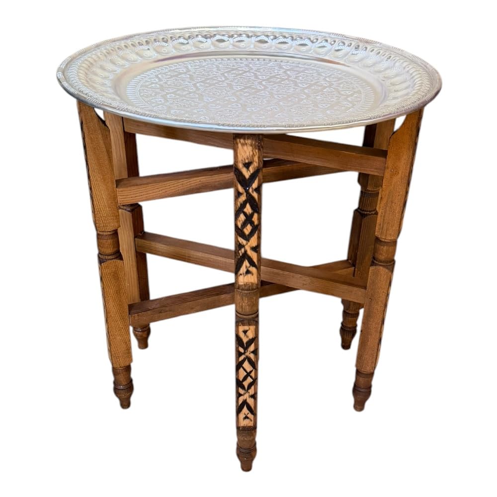 Tavolino Marocchino Artigianale in Legno di Cedro Pieghevole con Vassoio in Alluminio Cesellato a Mano, Ø 46 x H 51 cm