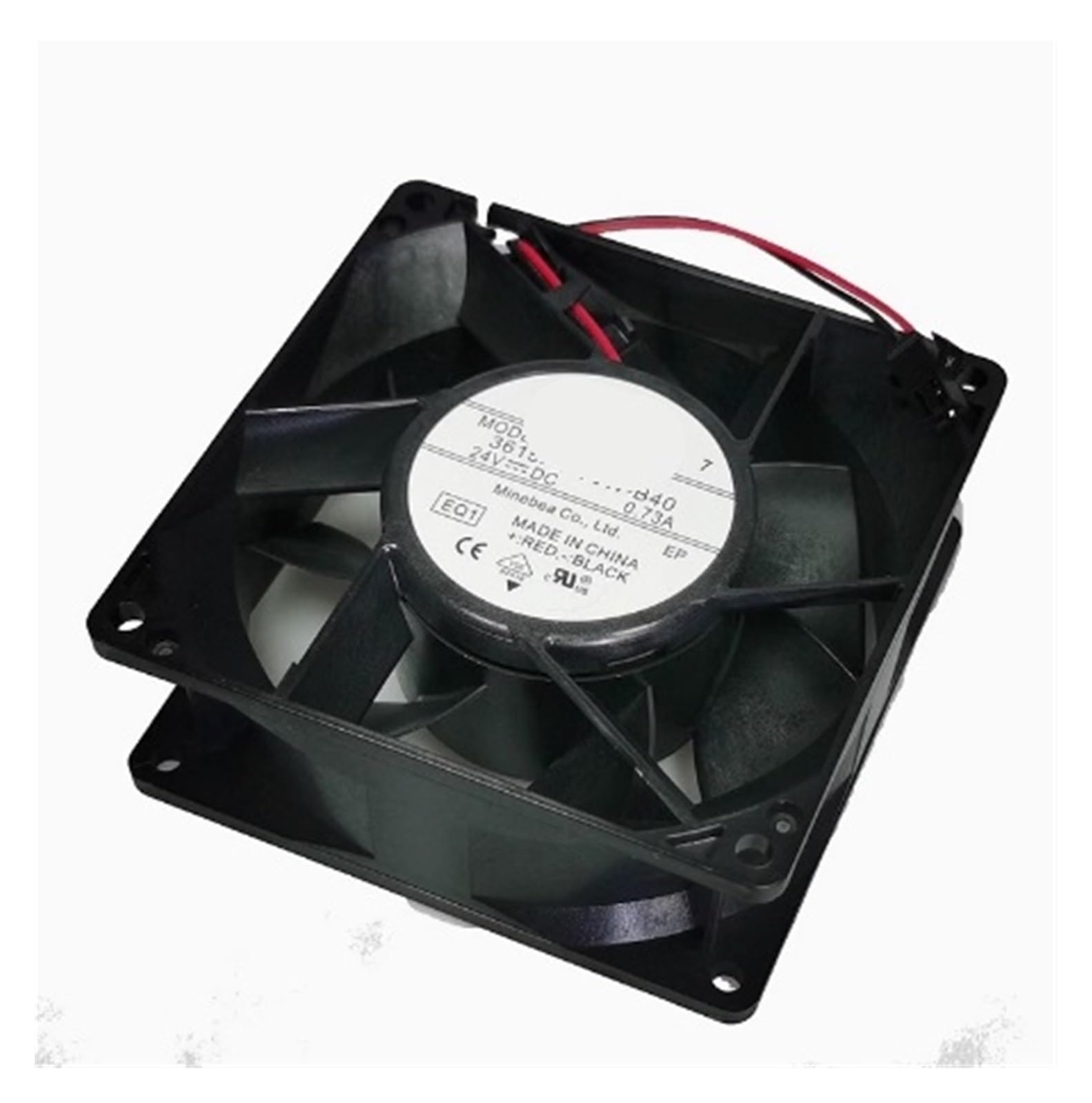 Ventilateur inverseur 3615RL-05W-B40 9 cm résout les pannes thermiques