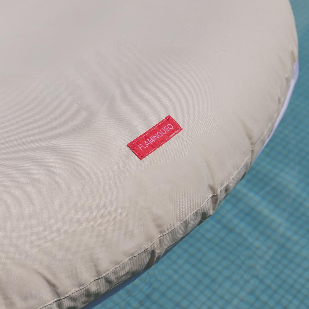 Flamingueo Colchoneta Piscina, Tumbona Hinchable, Estructura Interior PVC, Funda Exterior Poliéster, 152 x 152 x 49 cm
