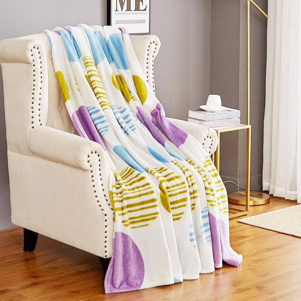 Throw Blankets,Fuzzy Blanket Fluffy Blankets and Throws Clearance Soft Throw Blankets for Adults Kids Lightweight Blanket Queen Plush Throw Blanket for Gifts(90"x90")