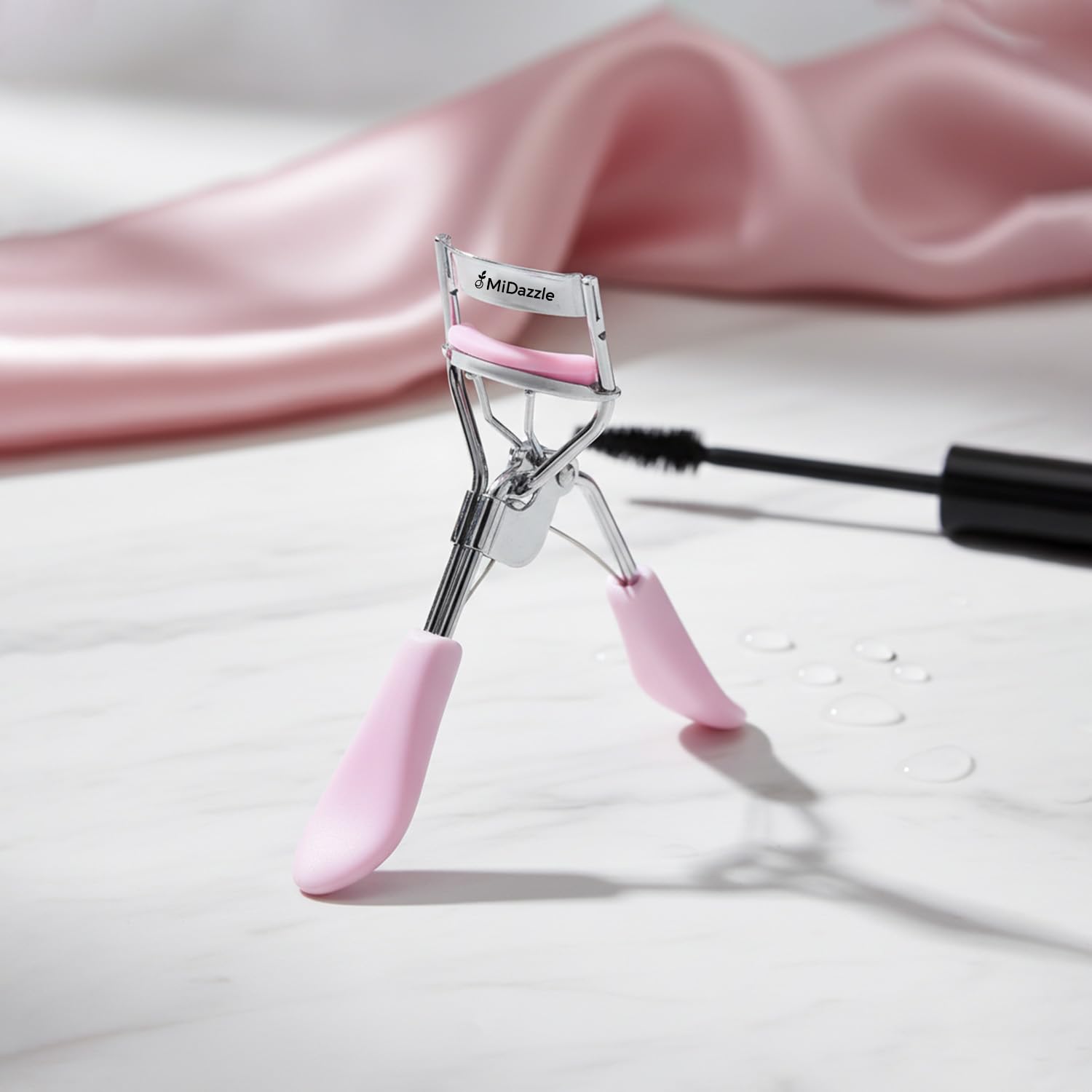 Midazzle Eyelash Curler for Women | Premium Stainless Steel Lash Curler | Non-Pinching Design, Comfortable Grip, Creates Natural & Long-Lasting Curls Instantly | Lifted Lashes Everyday - Pink (MIEL3102) 3