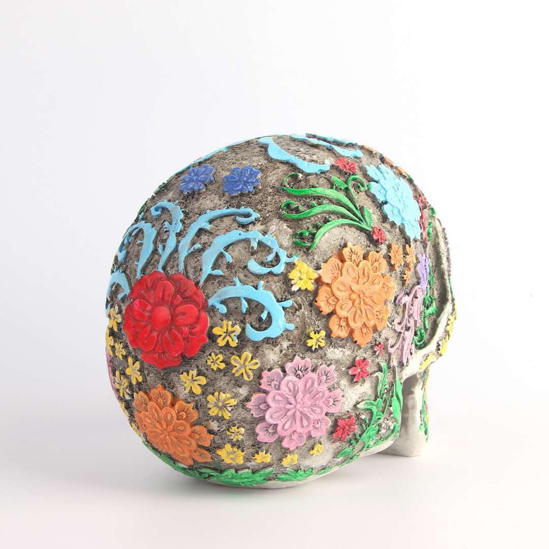 YXWYXWA Estatua del cráneo para decoración del hogar, decoración del cráneo, Resina del cráneo Humano de tamaño Natural, Resina de Calavera Pintada Personalizada Coleccionable