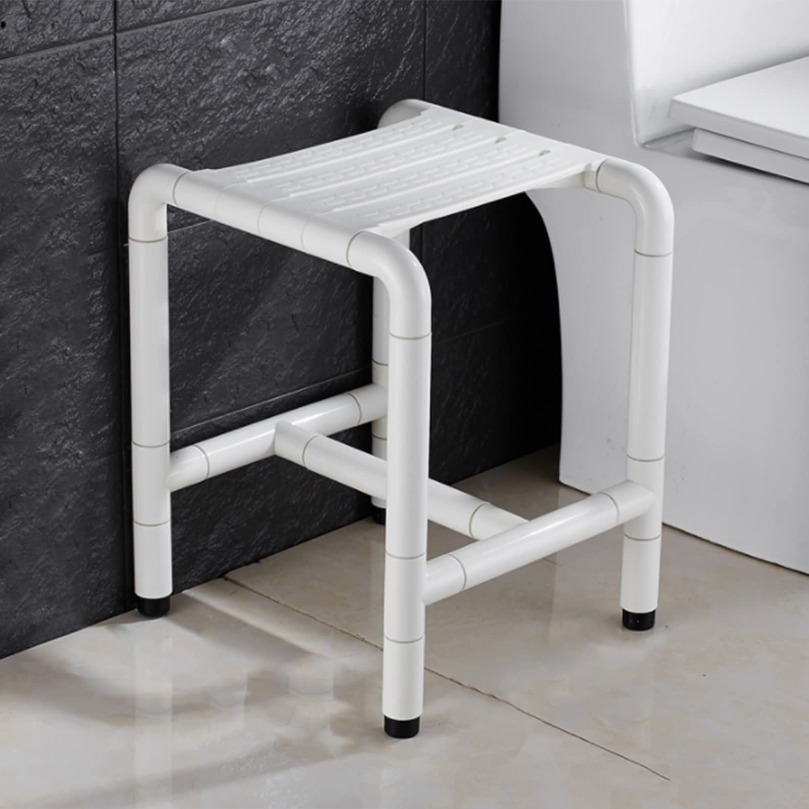 Chaise de salle de bain sécurisée avec assise ergonomique réglable