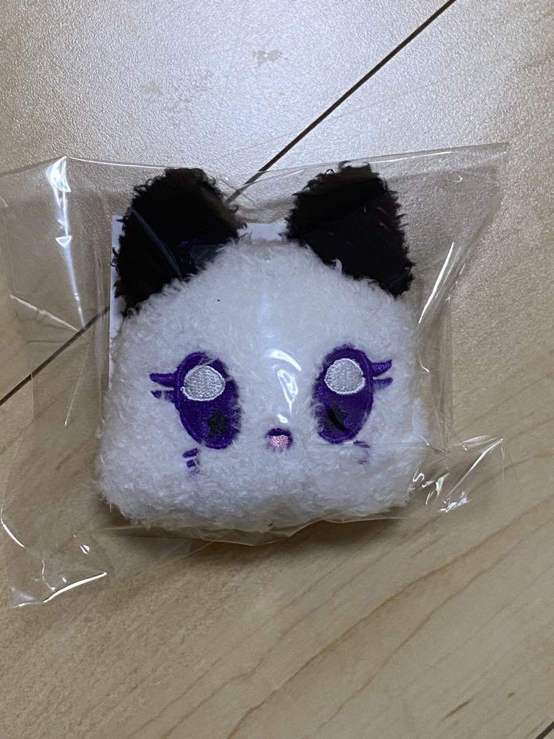 PMO x MONAMIE ぬいぐるみキーホルダー Monamhee x Peaceminusone】Daihee Plush Keyring