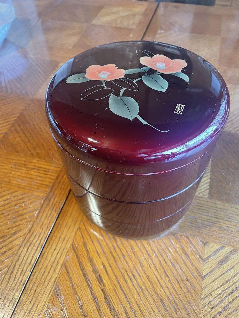 烏城彫　伝統工芸品　重箱　名入り　三段重ね　牡丹　昭和レトロ 烏城彫 伝統工芸品 重箱 名入り 三段重ね 牡丹 昭和レトロ 20,001～