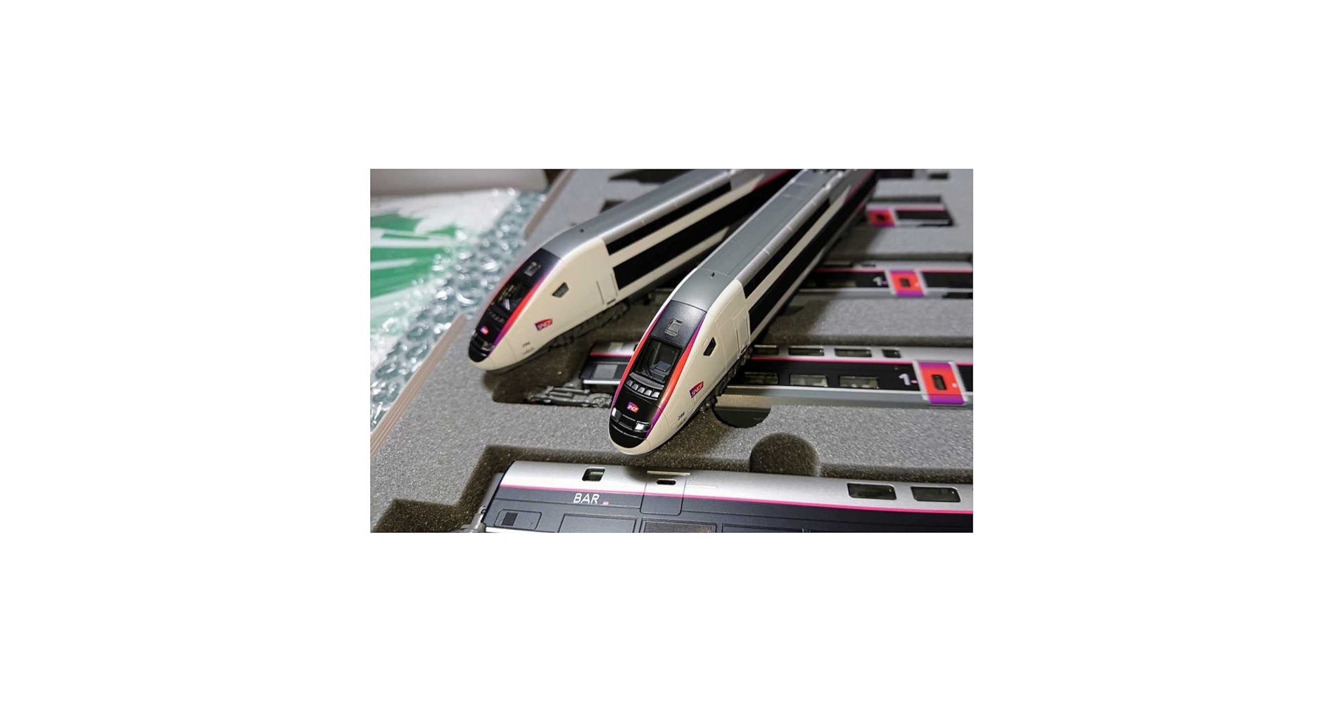 KATO 10-1324 TGV デュープレックス 新塗装 10両セット TGV Duplex(デュープレックス) 新塗装 10両セット | KATO(カトー