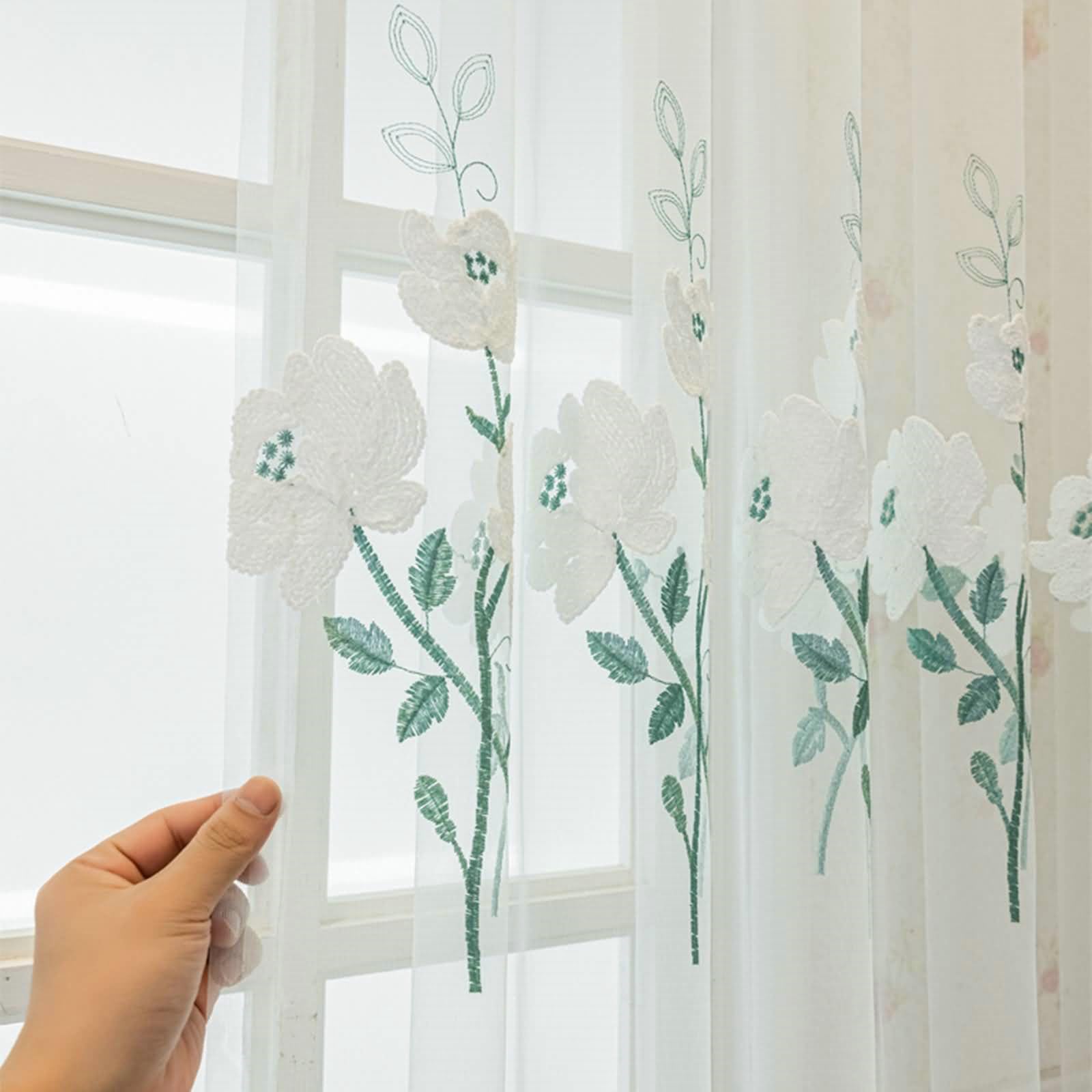 Zestaw przezroczystych zasłon o długości 240 cm, zestaw 2 paneli, z haftowanymi kwiatami, zasłony okienne, do sypialni, salonu, 132 cm szer. x 244 cm dł., zielono-białe