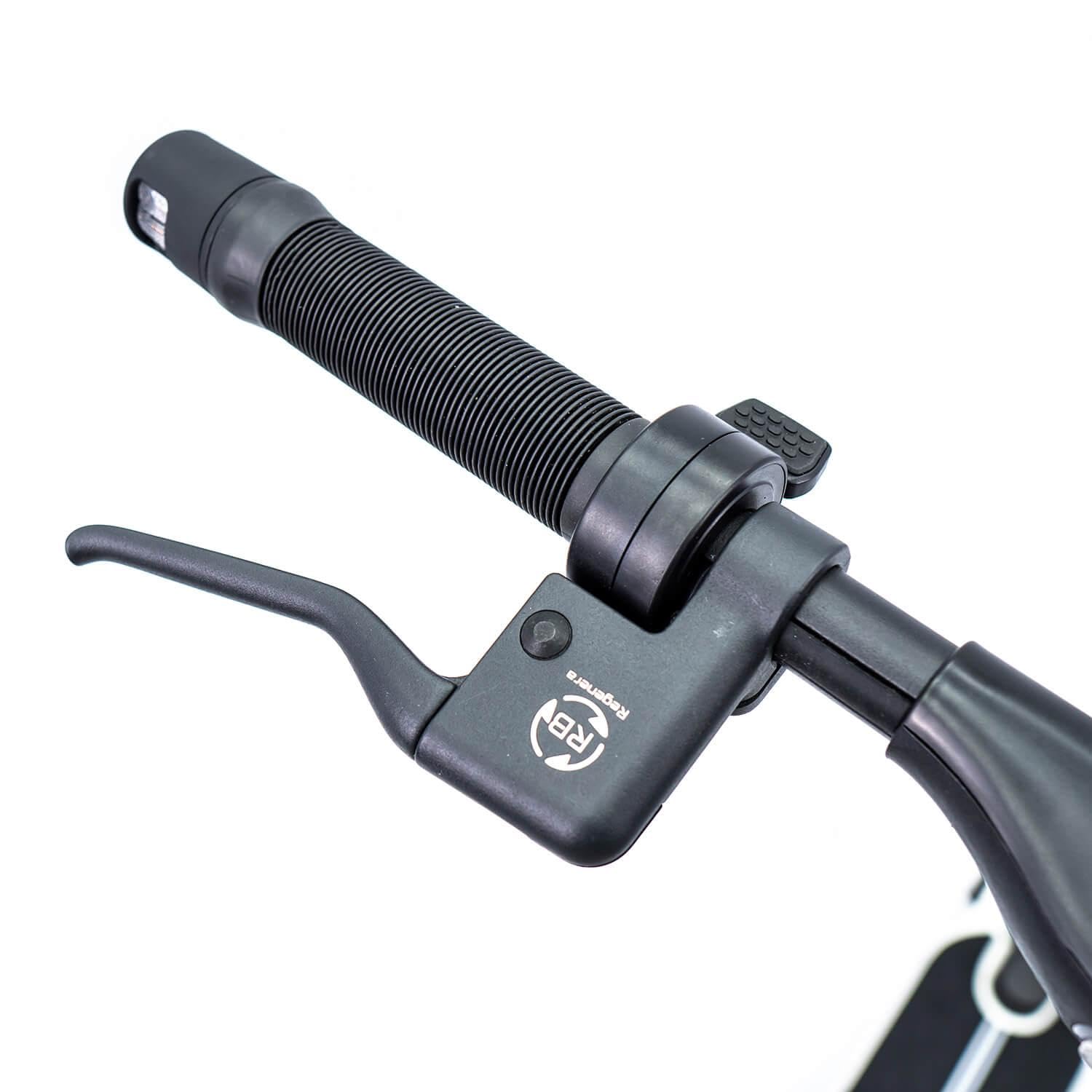 smartGyro Z-One 2 Gray Certificado - Patinete eléctrico Certificado de 36V 400W,Batería 8 Ah,hasta 30Km,Ruedas 10" Neumáticas,Triple frenada,App App Smart Core,Certificado DGT,Segunda Generación