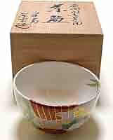 新品　京焼清水焼　平安紫雲造　橋本紫雲　扇面四季草花　茶碗　抹茶碗　茶道具 Amazon.co.jp: 京焼清水焼 平安紫雲造 橋本紫雲 扇面四季草花