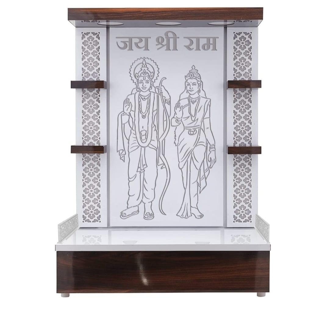 Puja Mandir mural en bois pour gagner de la place au salon