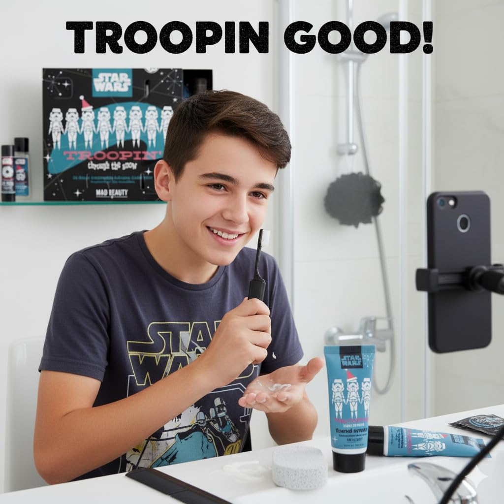 MAD Beauty – Calendario dell’Avvento Disney STAR WARS per uomini con 24 prodotti cosmetici, benessere per lui, con docciaschiuma, shampoo, sapone, pettine – Calendario di Natale in stile Stormtrooper