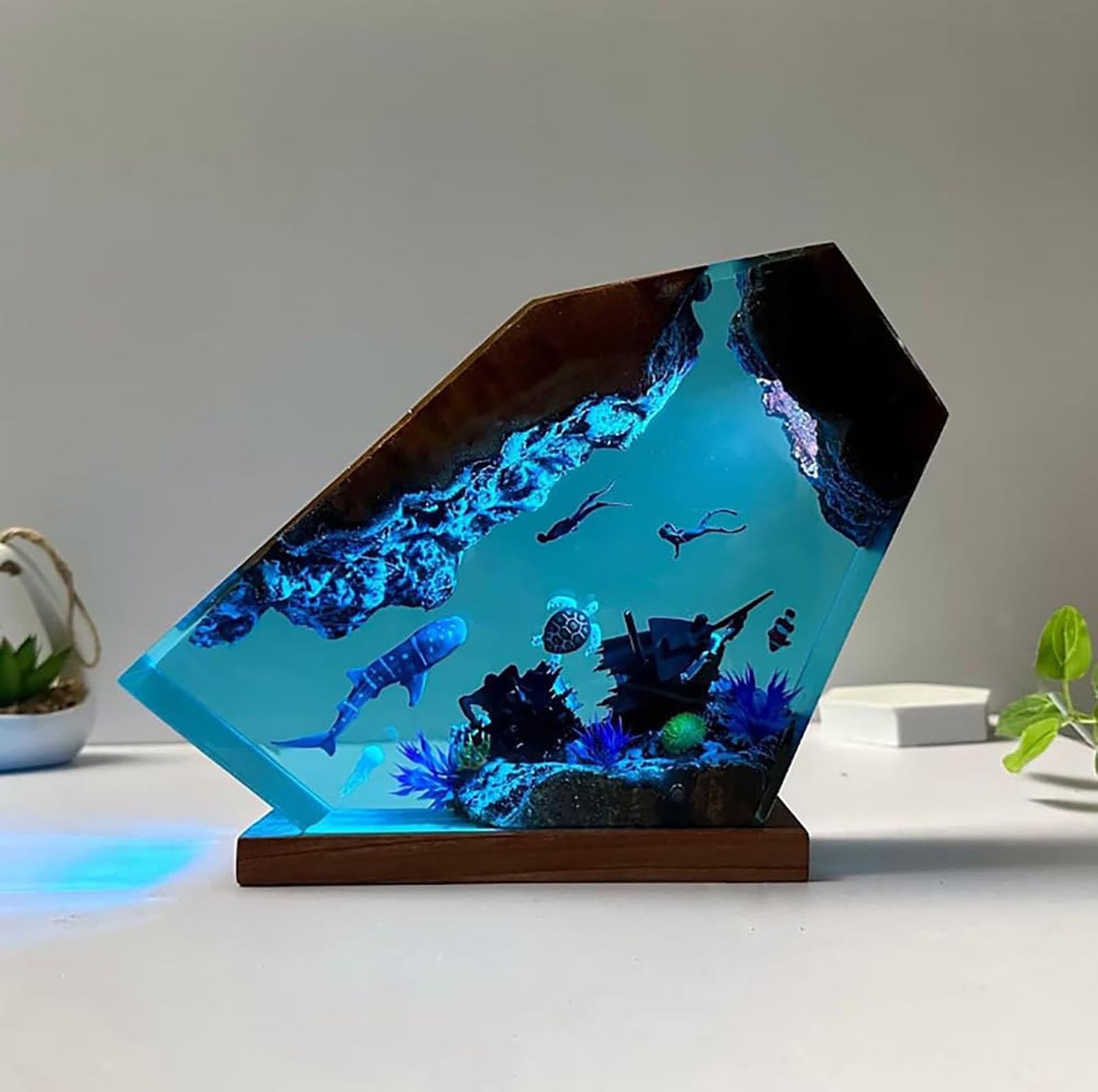 Lámpara de mesa Diver, luz nocturna de resina con decoración de tortuga y océano, lámpara de madera Art Deco para el hogar, oficina, dormitorio, regalo