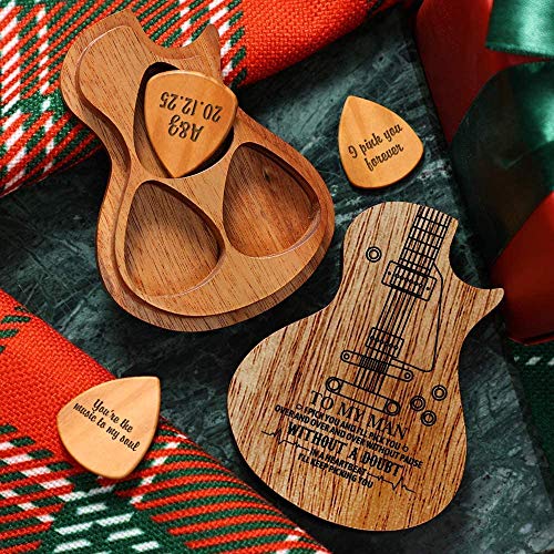 Personalized Wooden Guitar Pick Box with 3 Pcs Guitar Pick Engraved Guitar Standard Picks Acoustic Electric Bass Guitar Holder Gift for Boyfriend Guitar Player Him