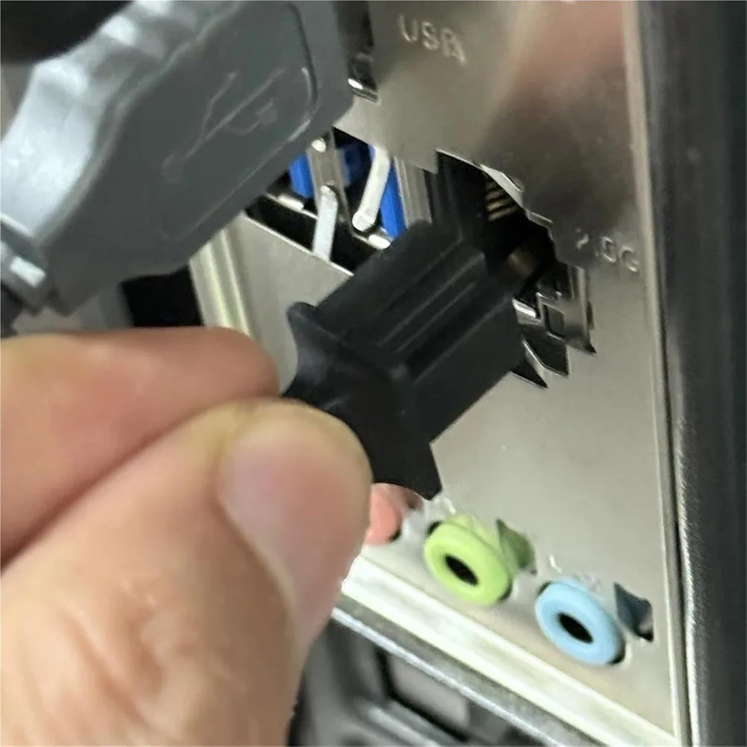 40 PCS Silicone Stopper for Computer Router Switch Female Port Dust Plugs(Black)