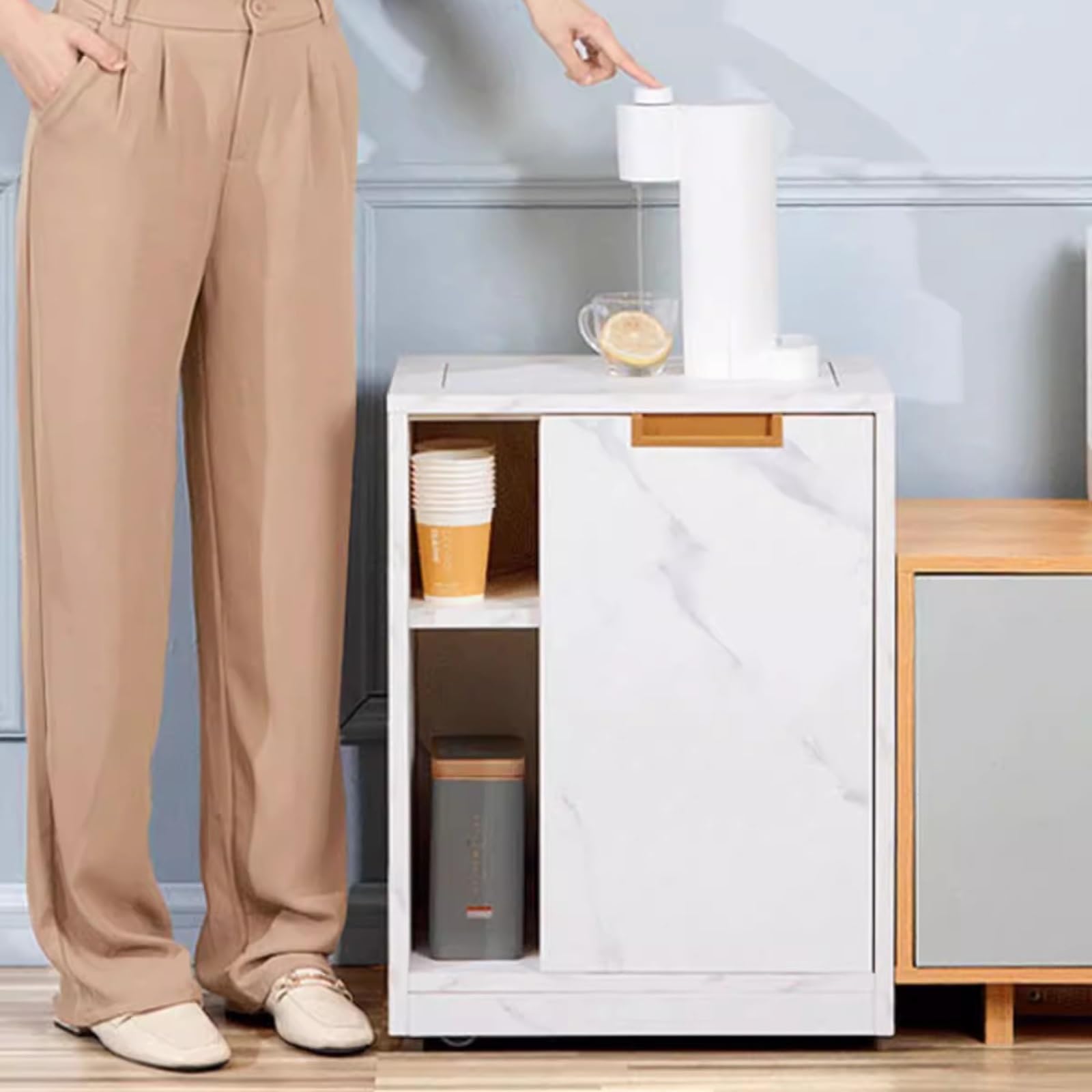 Dyspenser do herbaciarni Instant Water Dispenser Mobile Instant Stolik kawowy domowy bezpośredni podgrzewacz wody pitnej