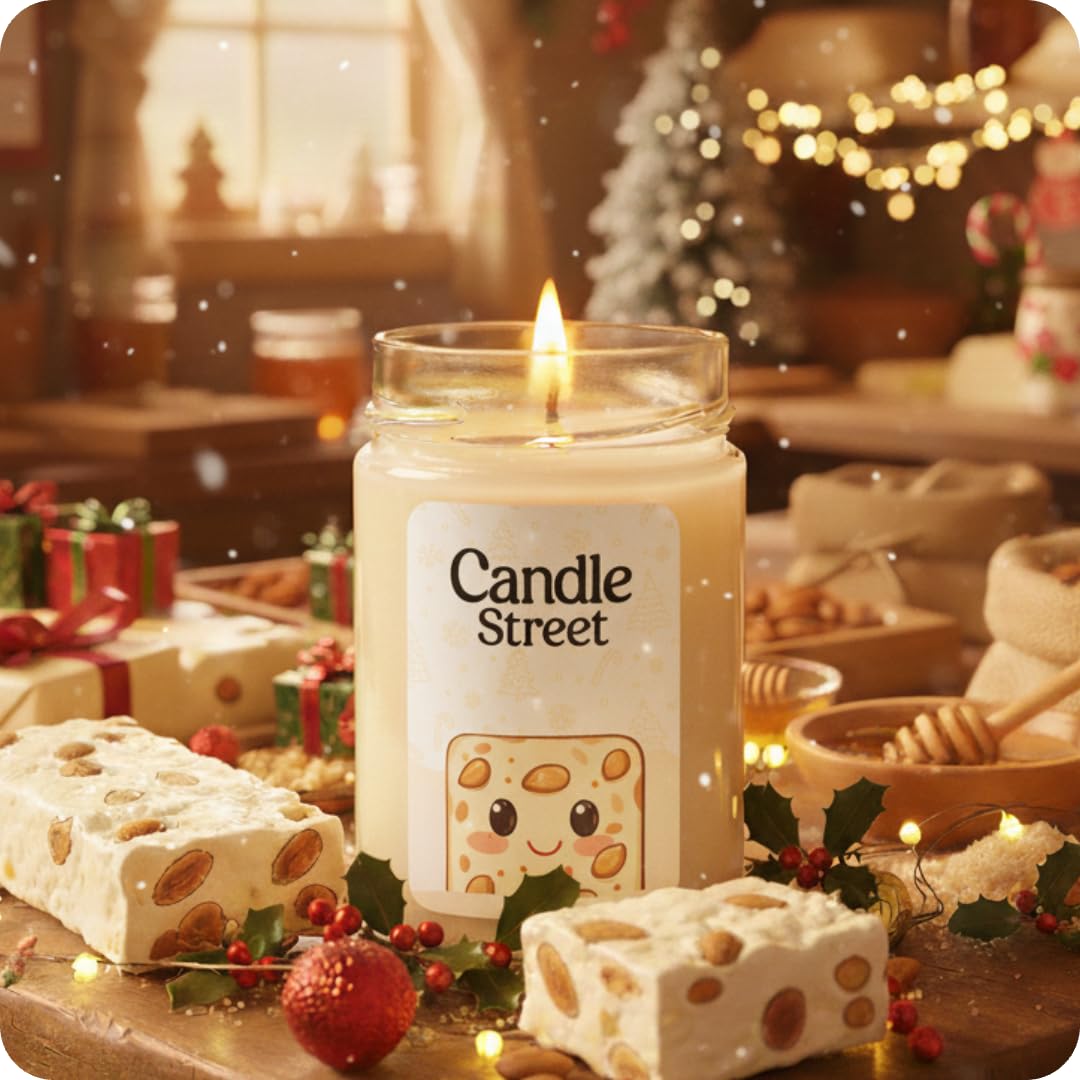 Candle Street – Duftkerze Nougat 500 g | Haselnuss, Mandel und Honig | Kollektion Süße Weihnachten | Große Kerze im Glas, 120 Stunden Brenndauer, perfektes Geschenk für Weihnachten