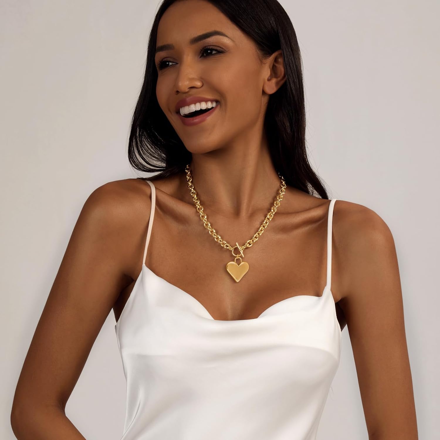 Cute Heart Necklace Dainty 18k Gold Plated Tiny Heart Pendant Choker Necklaces Small Gold Love Open Heart Chain Necklace for Women Simple Gold Necklace for Women Trendy Jewelry - Image 2