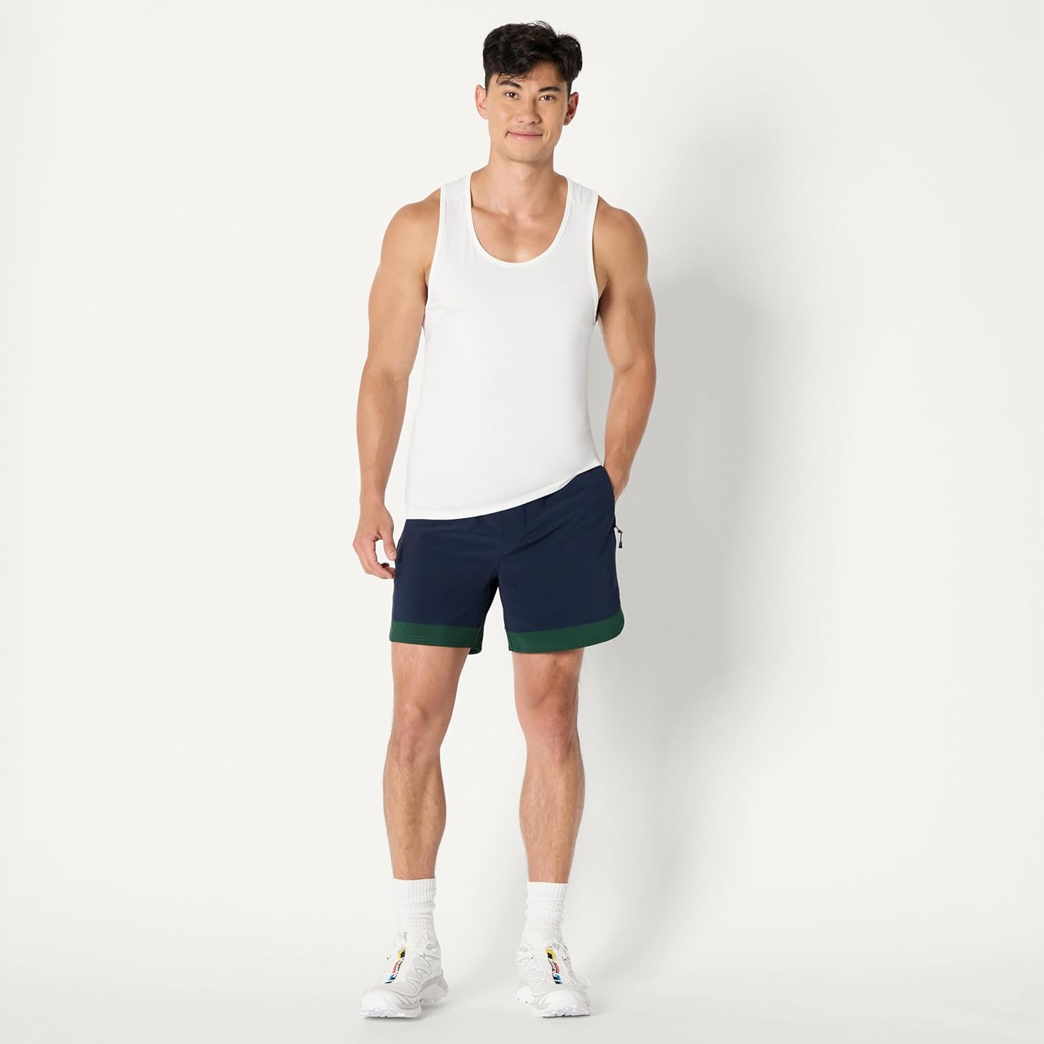 Amazon Essentials Men's Quick Dry Tech Stretch Active Sleeveless Tank Top Workout Shirt - Image 5